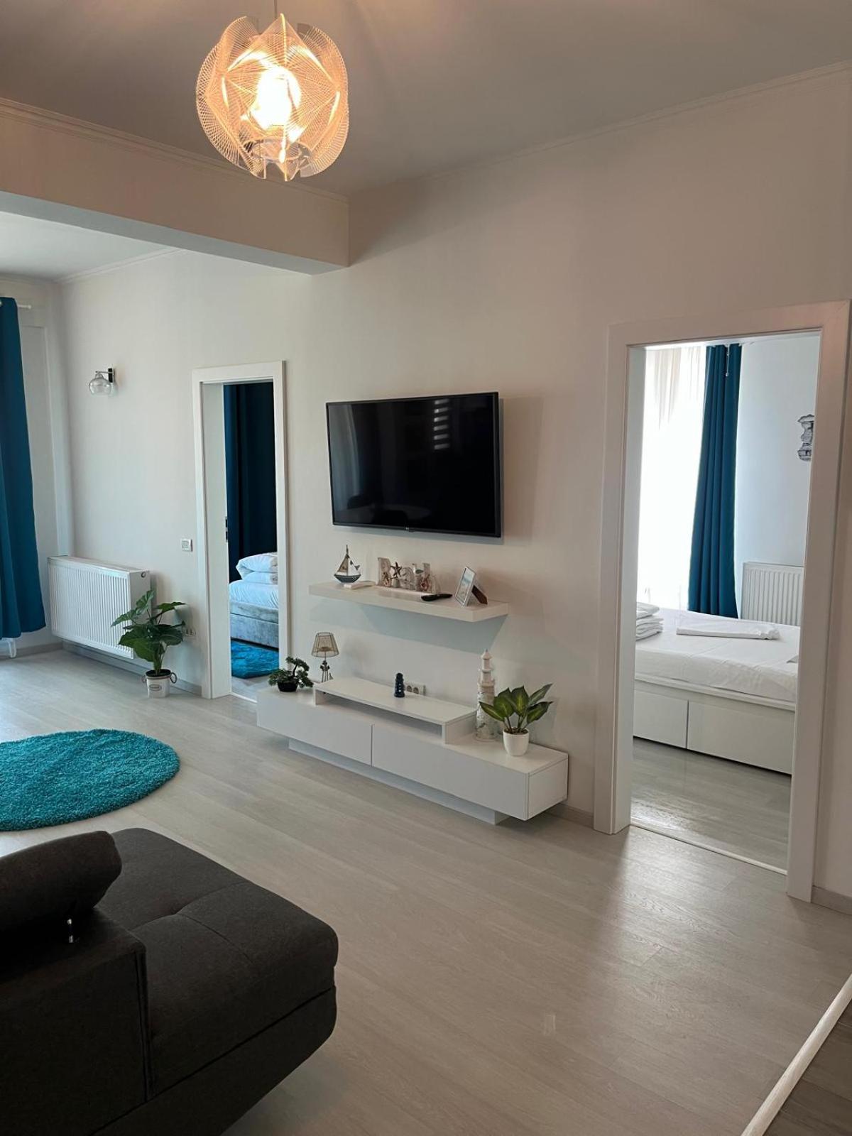 Apartament Ini Azimuth